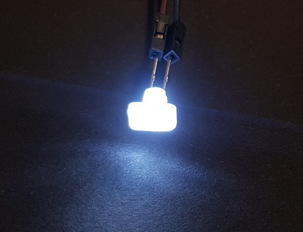 Produktion eingestellt, letzte Artikel: Farbwahl: 2er Set Positionsleuchten 8x5mm